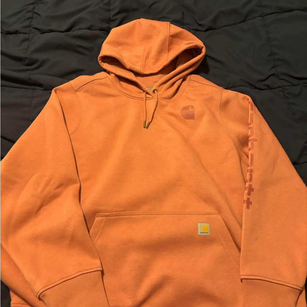 NWOT Women’s Carhartt  Hoodie